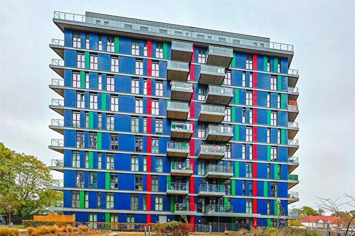 2 Bedroom Apartment For Sale In Hatton Road, Wembley, HA0