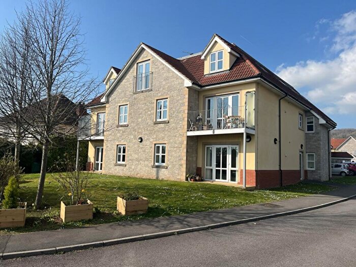 1 Bedroom Flat For Sale In Acacia Court, Tweentown, Cheddar, Somerset., BS27