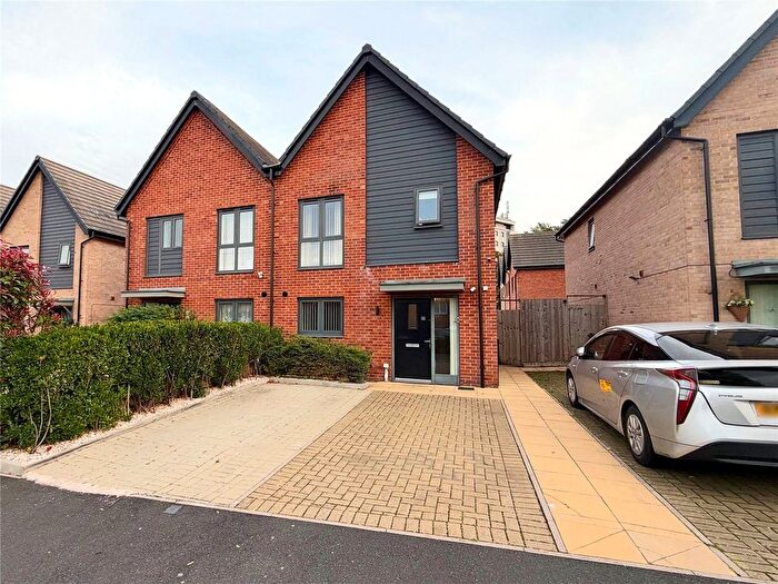 3 Bedroom Semi-Detached House For Sale In Wilmot Drive, Birmingham, West Midlands, B23