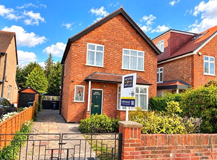 3 Bedroom Detached House For Sale In Pooley Avenue, Egham, Surrey, TW20