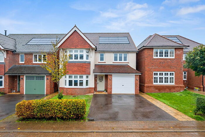 4 Bedroom Detached House For Sale In Park View, Barton Seagrave, Kettering, NN15