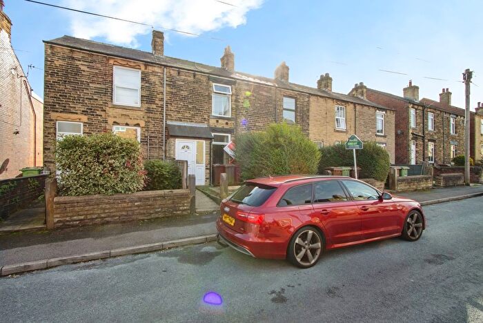 2 Bedroom Terraced House For Sale In Springstone Avenue, Ossett, West Yorkshire, WF5