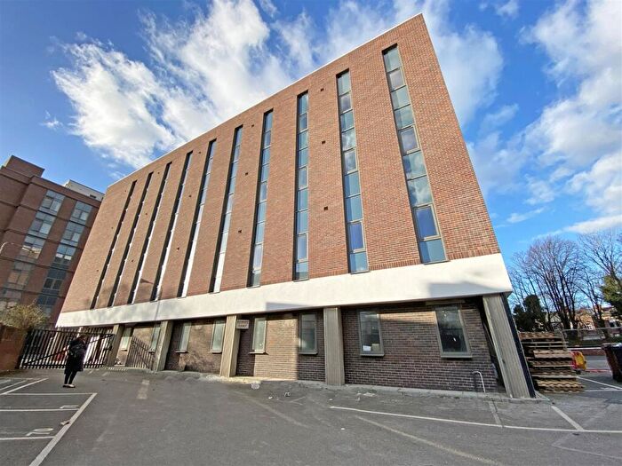 1 Bedroom Apartment To Rent In Sky Gardens, Crosby Road North, Waterloo, Liverpool, L22