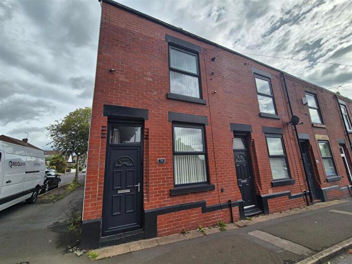 2 Bedroom End Of Terrace House To Rent In Foundry Street, Dukinfield, SK16