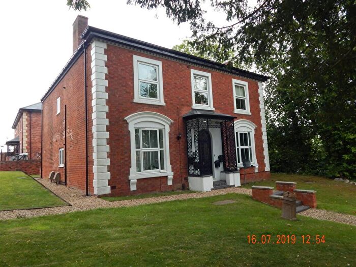 1 Bedroom Flat To Rent In Bromsgrove Road, Redditch, B97