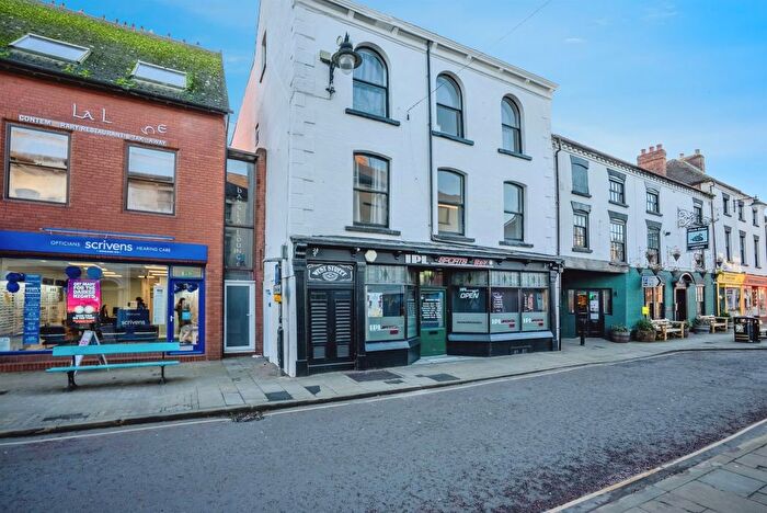 2 Bedroom Flat For Sale In West Street, Leominster, HR6