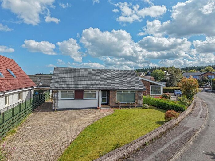 4 Bedroom Detached Bungalow For Sale In Braeside Park, Balloch, Inverness, IV2