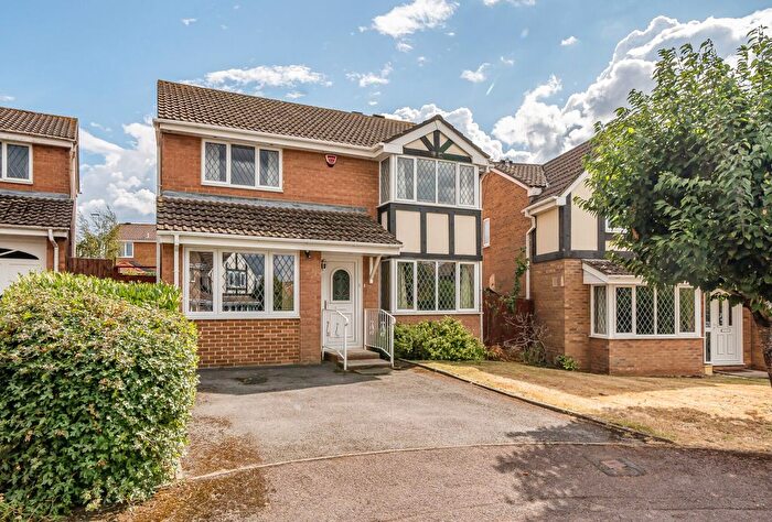 4 Bedroom Detached House For Sale In The Worthys, Bradley Stoke, Bristol, Gloucestershire, BS32
