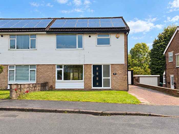 4 Bedroom Semi-Detached House For Sale In Pentland Avenue, Clayton, Bradford, BD14