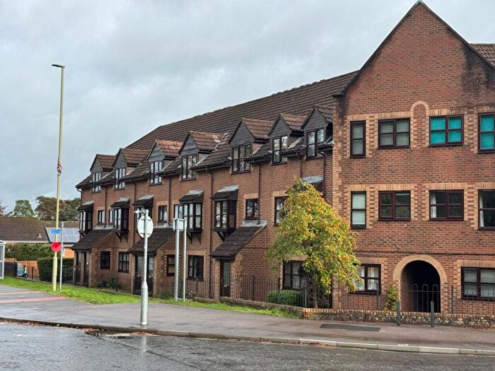 1 Bedroom Flat To Rent In Chalet Court, Bordon, Hampshire, GU35