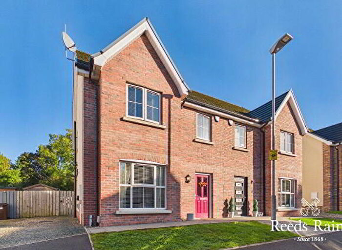 3 Bedroom Semi-Detached House For Sale In Ayrshire Mews, Lisburn, BT28