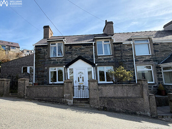 3 Bedroom Semi-Detached House For Sale In Ffrydlas Road, Bethesda, Gwynedd, LL57