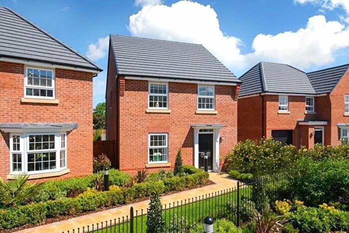 4 Bedroom Detached House For Sale In Longmeanygate, Leyland, PR26