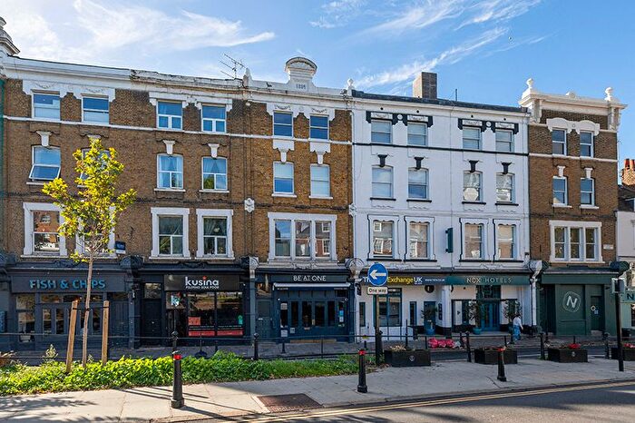 1 Bedroom Flat To Rent In Petersham Road, Richmond, TW10