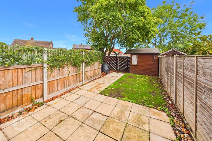 2 Bedroom Terraced House For Sale In The Green, Earsham, Bungay, NR35