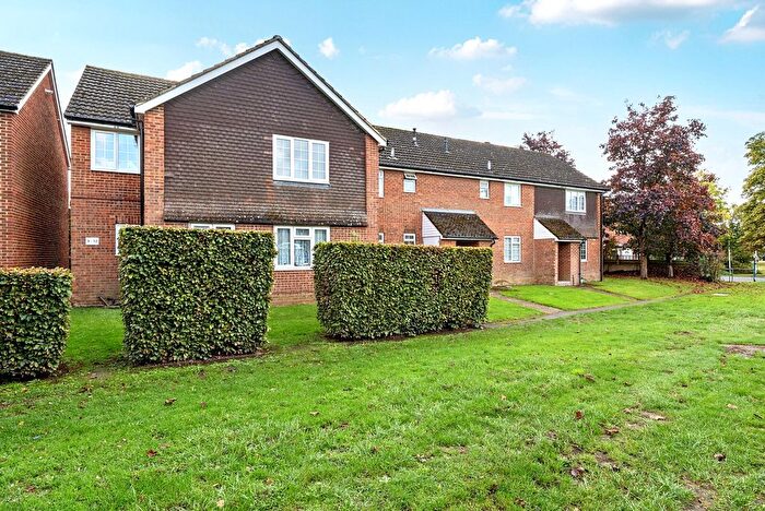 1 Bedroom Flat To Rent In Elmbridge Road, Cranleigh, Surrey, GU6