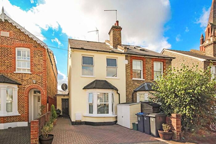 Studio To Rent In Gibbon Road, Kingston Upon Thames, KT2