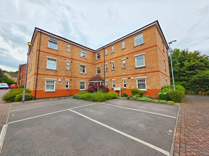 2 Bedroom Flat For Sale In Oxclose Park Gardens, Halfway, Sheffield, S20