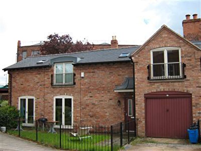 2 Bedroom Cottage To Rent In Nightingale Mews, Derby, DE1