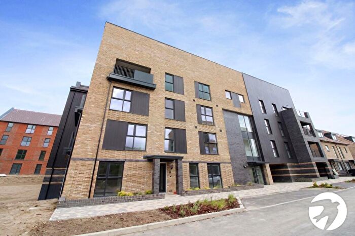 2 Bedroom Flat To Rent In Sgt Pepper Drive, Alkerden, Ebbsfleet Valley, Swanscombe, DA10