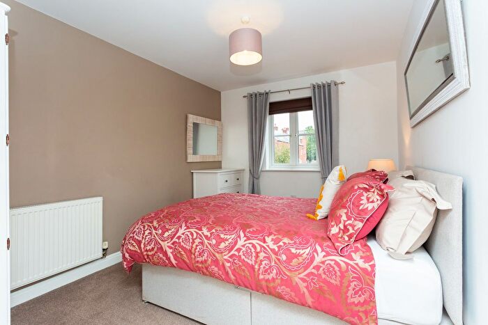 2 Bedroom Flat For Sale In Baillie Street, Preston, PR2