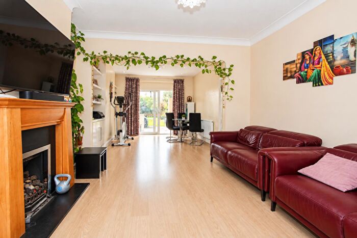 4 Bedroom Semi-Detached House For Sale In Church Hill Road, Cheam, Sutton, SM3