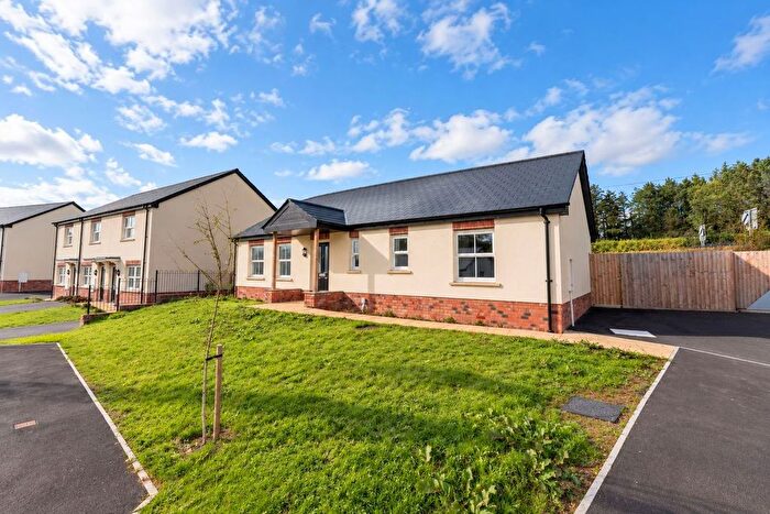 3 Bedroom Detached Bungalow For Sale In Cefn Llan, Llangammarch Wells, LD4