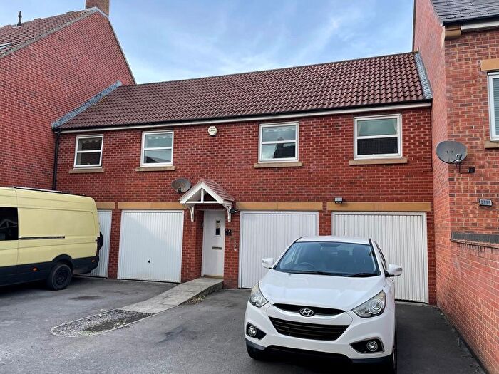 2 Bedroom Detached House For Sale In Somerset Way, Highbridge, TA9