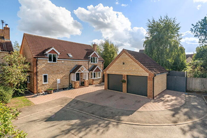 4 Bedroom Detached House For Sale In Mussons Close, Corby Glen, NG33