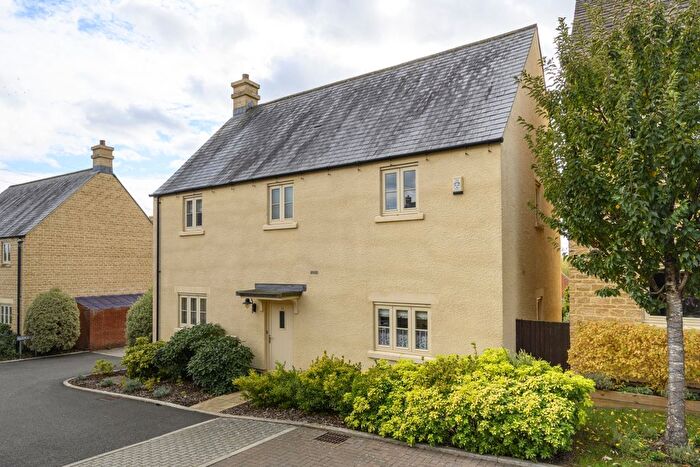 4 Bedroom Detached House For Sale In Shilham Way, Cirencester, GL7