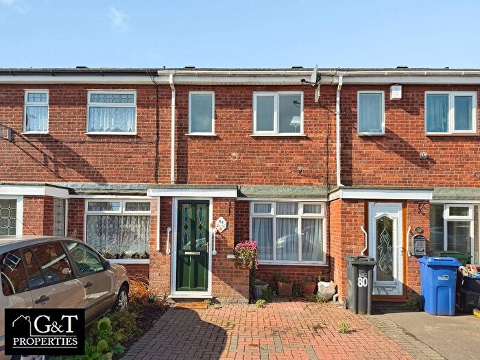 2 Bedroom Terraced House For Sale In Chichester Avenue, Dudley, DY2