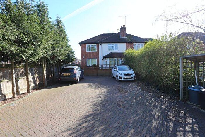 1 Bedroom Flat For Sale In Henley Wood Road, Earley, Reading, Berkshire, RG6
