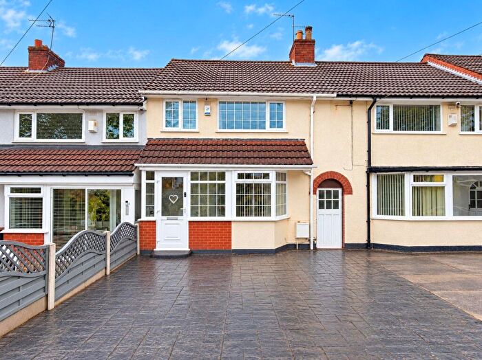 3 Bedroom Terraced House For Sale In Sir Hiltons Road, Birmingham, B31