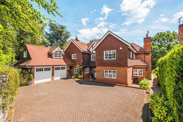 5 Bedroom Detached House For Sale In Oak Lane, Sevenoaks, TN13