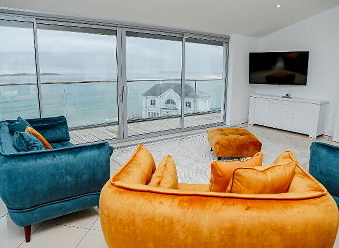 3 Bedroom Penthouse Apartments To Rent In Causeway Street, Portrush, BT56