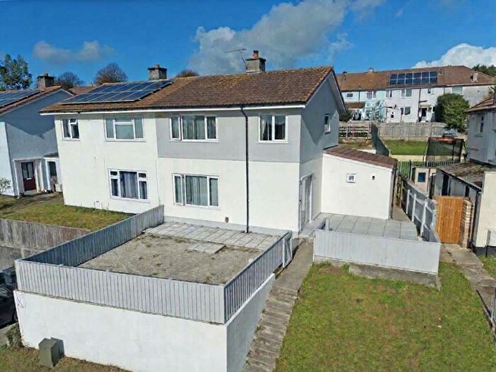 3 Bedroom Semi-Detached House For Sale In Dorchester Avenue, Whitleigh, Plymouth, PL5