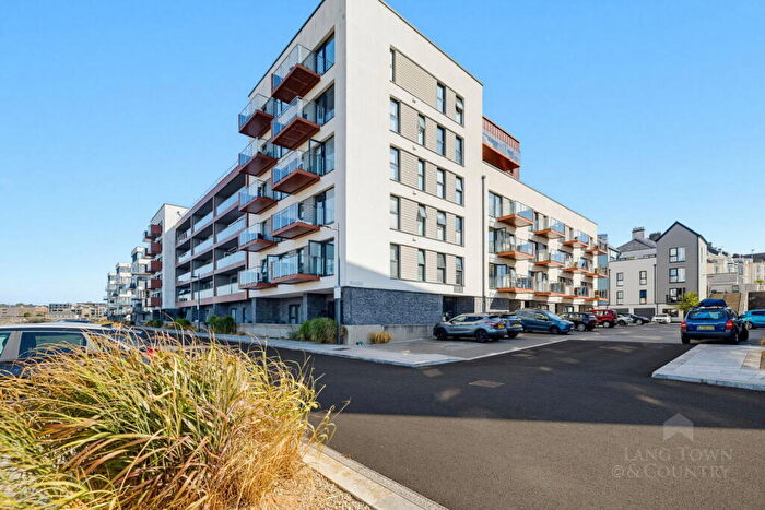 2 Bedroom Apartment For Sale In Aqua House, Kingdom Street, West Hoe, PL1