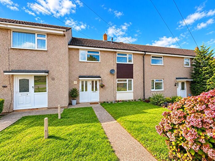 3 Bedroom End Of Terrace House For Sale In Cranleigh Court Road, Yate, Bristol, BS37