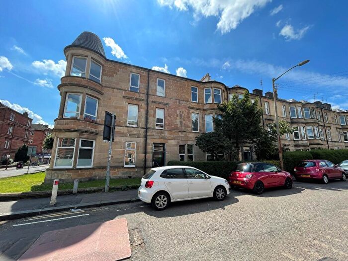 2 Bedroom Flat To Rent In Ledard Road, Glasgow, G42