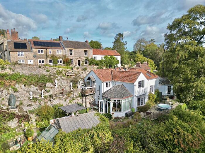 4 Bedroom Detached House For Sale In Elm Lane, Great Elm, Frome, BA11