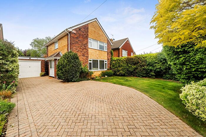 4 Bedroom Detached House For Sale In Longmead Gardens, Havant, PO9