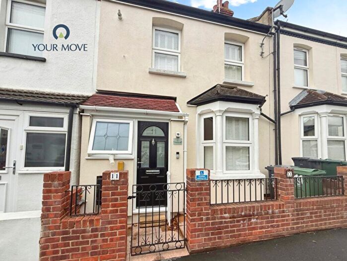 2 Bedroom Terraced House For Sale In Acacia Road, Greenhithe, Kent, DA9