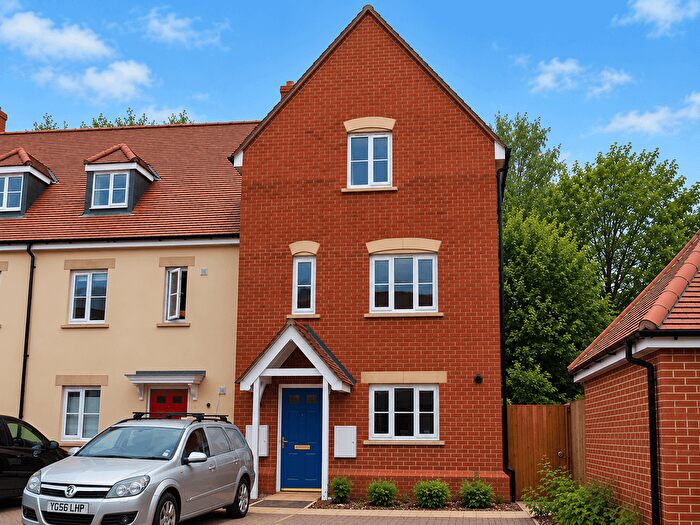 4 Bedroom Terraced House To Rent In Aldermaston Wharf, Reading, Berkshire, RG7