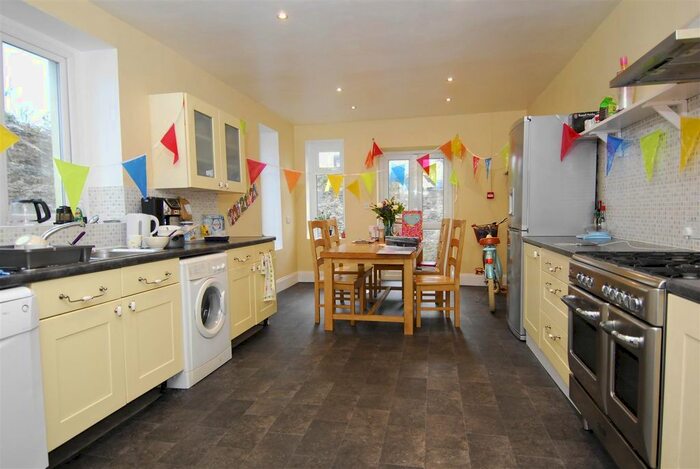 5 Bedroom Property To Rent In Hill Park Crescent, Plymouth, PL4