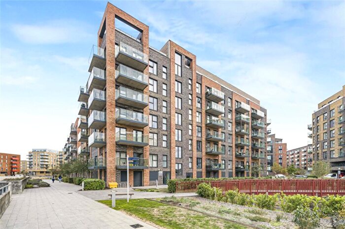 1 Bedroom Flat For Sale In James Smith Court, Dartford, Kent, DA1