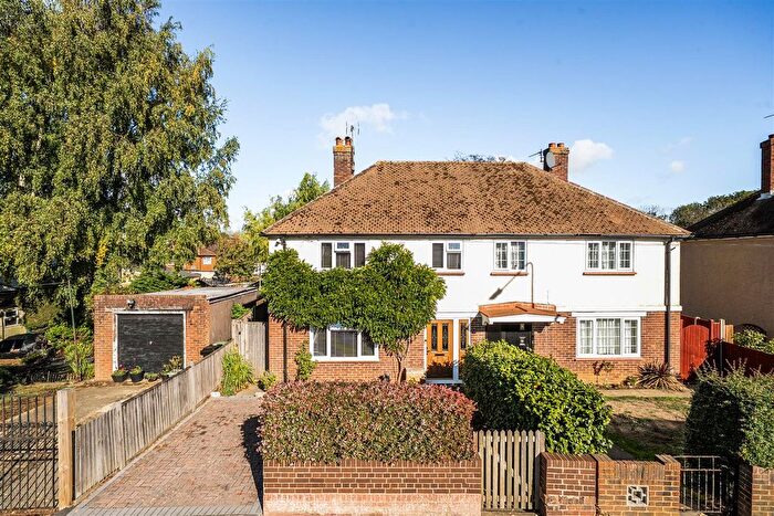 3 Bedroom Semi-Detached House For Sale In Plains Avenue, Maidstone, ME15
