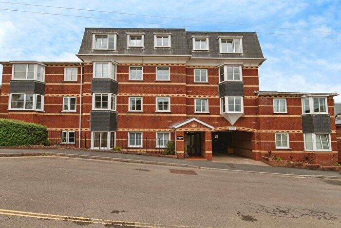 2 Bedroom Flat For Sale In Little Bicton Place, Exmouth, Devon, EX8