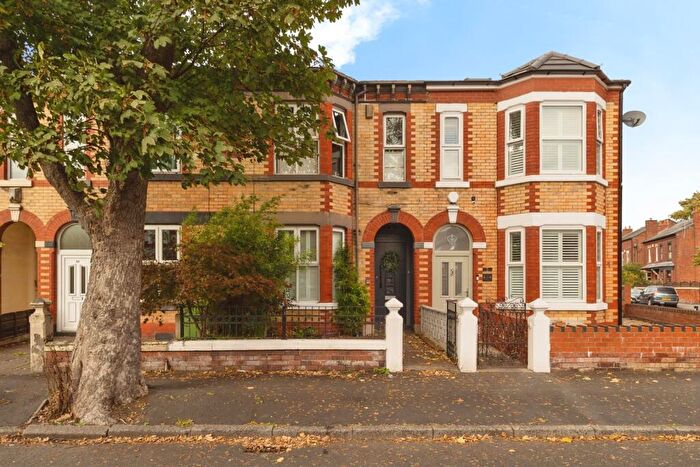 2 Bedroom Terraced House For Sale In Lowfield Road, Stockport, Greater Manchester, SK2