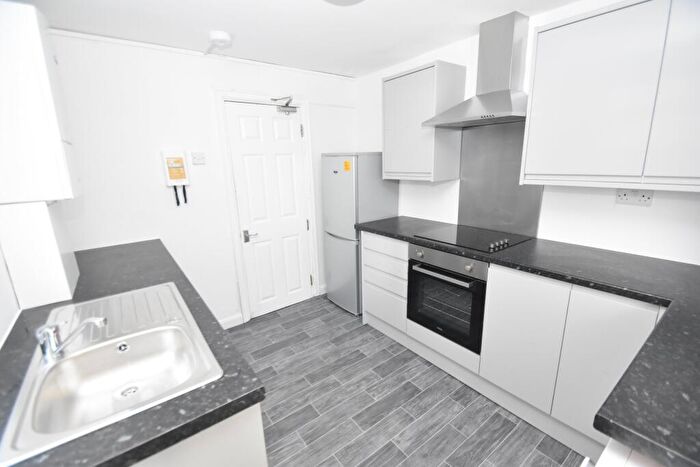4 Bedroom House To Rent In Daniel Street, Cathays, Cardiff, CF24