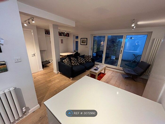 1 Bedroom Flat To Rent In Maxted Road, London, SE15